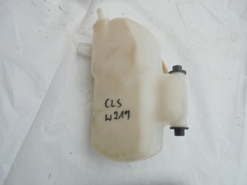 Washer fluid tank mercedes cls w219, фото