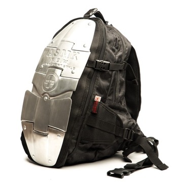 Backpack motorcycle з defender on the shoulders, фото