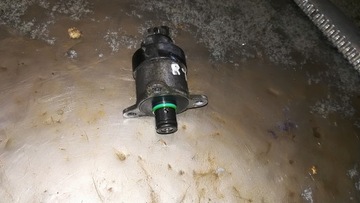Cherokee nitro 2.8 crd 08 - клапан давления топлива, фото