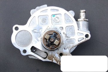 Pump vacuum 03l145100, фото