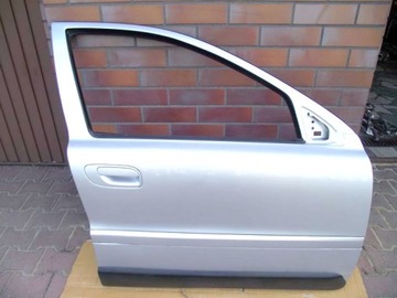 Дверь передняя правое переднее volvo xc70 00 - 2005 год 426 - 26 хожув, фото