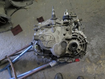Renault scenic 2 1.9 dci gearbox ndo 002, фото