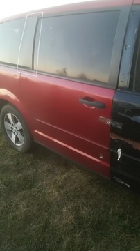 Voyager town caravan 08 - 2018 door cover right rear door, фото