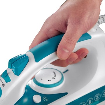Утюг Russell Hobbs Supreme Steam Pro 2600 Вт