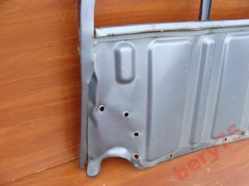 FORD RANGER 08R STĚNA RÁMEČEK KRYT NA SKLO