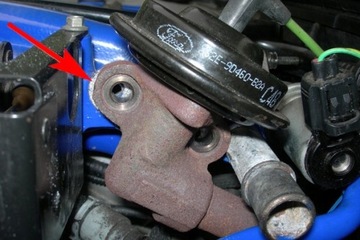 Крышка клапана EGR Ford Mondeo 2.5 Duratec