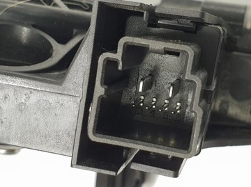 MOTOREK OKNO LEVÝ PŘEDNÍ VOLVO V70 III 970713101