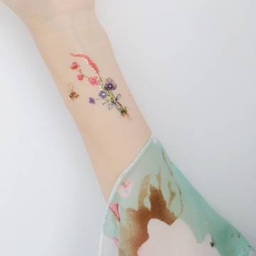 Paperself tatuaż mini bukiet dla dziewczynki kolor wodny