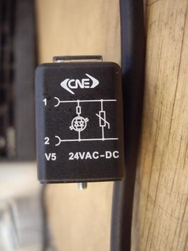 WTYCZKA CEWKI z kablem 1m LED 24VAC/DC LED DIN