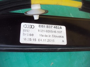 AUDI A1 8X 5D ZVEDÁK OKNO PRAVÝ 8X4837462A