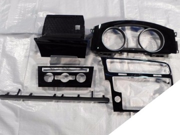 VW GOLF VII RAMKI Z DESKI DEKOR KOMPLET CHROM