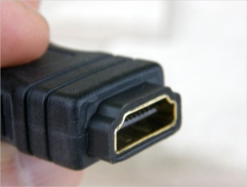 Втулочный разъем с гнездом HDMI M-F