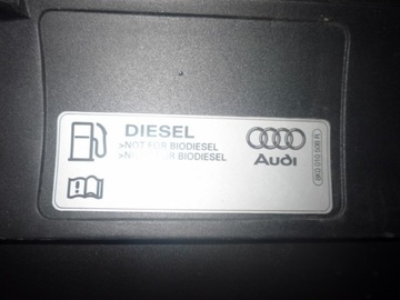 Лючок бензобака Audi A8 A-8 11r 4H0 DIESEL