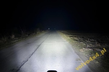 ПАНЕЛЬ РАБОЧИХ ЛАМП 40Вт LED 4x 10Вт CREE FLOOD 4x4