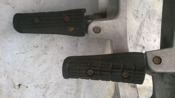 YAMAHA TDM 850 3VD 900 ПОДНОЖКА ЗАДНЕГО ПАССАЖИРА