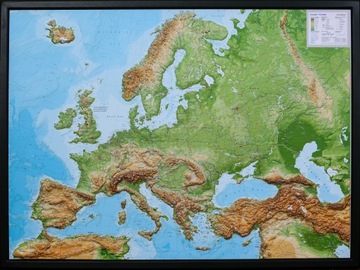 EUROPA 3D MAPA PLASTYCZNA ŚCIENNA TRÓJWYMIAROWA RAMA DREWNIANA ZIELONA