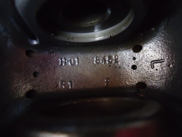 PÍST PÍSTY NURAL BMW E46 318D 320D 8452 ORIGINÁLNÍ