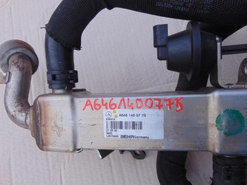 ОХЛАДИТЕЛЬ РОГ MERCEDES A6461400775 AC461401208