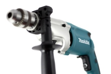 Ударная дрель Makita HP2050H 720 Вт с чемоданом