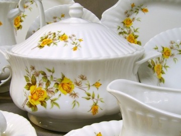 970 IWONA KUBEK 300 CHODZIEŻ MALCER PORCELANA