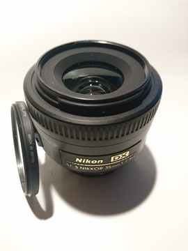 Nikon Nikkor AF-S DX 35mm f/1.8G + filtr UV gratis