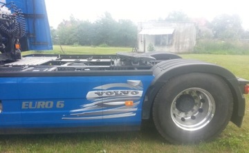 НАКЛЕЙКИ FUZY LOGO VOLVO FH 4 12 13 16 ПОЛИМЕРНЫЕ