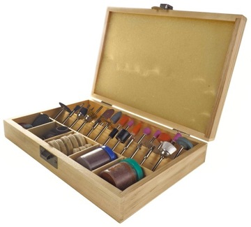 Набор аксессуаров для мультишлифовальной машины Geko, 100 предметов.