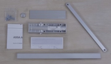 ASSA ABLOY DC300 Дверной доводчик с направляющей серебристый