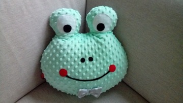 ПОДУШКА ко Дню защиты детей MINKY FROG, хлопок CUDDLE 40см