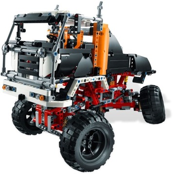 LEGO TECHNIC 9398 Гусеничный автомобиль 4x4