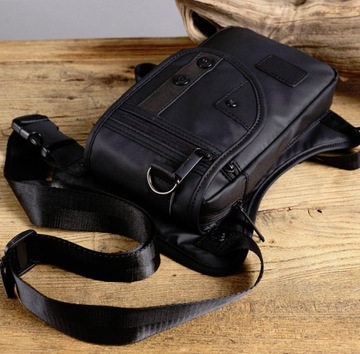 Стильная мужская мотоциклетная сумка на бедро.