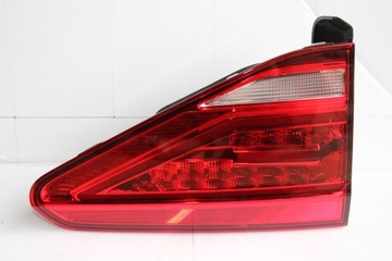 LAMPA TYLNA LEWA VW TOURAN 5TA945307