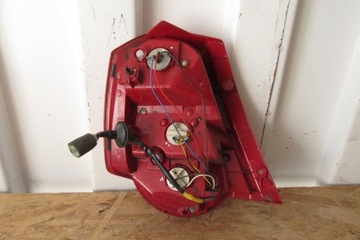 LAMPA TYLNA PRAWA CHEVROLET AVEO T250 HB EUR 08-