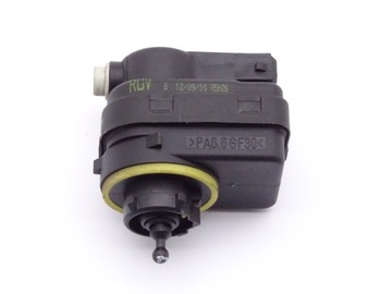 LAND ROVER FREELANDER 96-03 SILNICZEK LAMPY PRZÓD