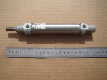 SIŁOWNIK TŁOK CYLINDER BURKERT 0049