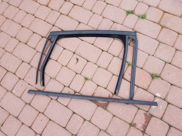 Uszczelka black zgarniacz drzwi Ople Astra J IV 4