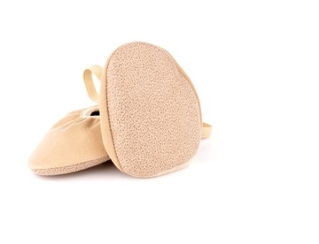 Аппликатурные туфли для гимнастики и танцев Модель «Херсон», размер 30, телесного цвета.