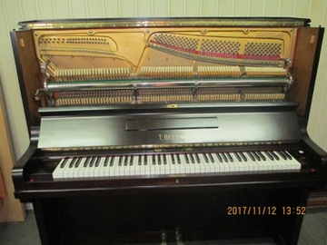 sprzedam pianino