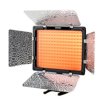 Lampa LED Yongnuo YN300 III - WB (3200 K - 5500 K)