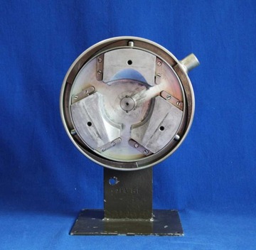 PRASKA KONCENTRYCZNA