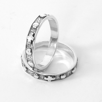 Четки на палец, серебряное кольцо. 925 р. 15