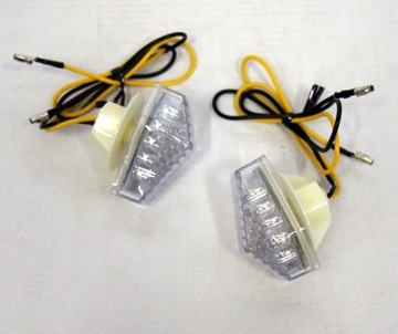 KIERUNKI KIERUNKOWSKAZ 18LED 2szt PARA HOM. E11