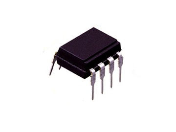 TOP242PN przełącznik analogowy 720mA 700V DIP8