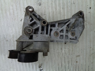 ! dacia lodgy 1.5 dci кронштейн кронштейн генератора ! фото №1