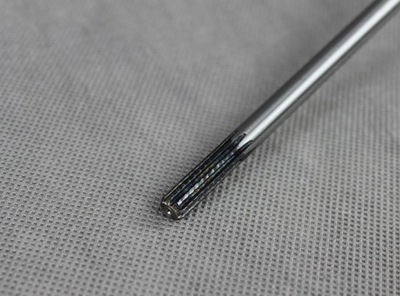 WAŁEK NAPĘDOWY GLEBOGRYZARKI wymiary: Grubość: 9 mm Frez: 9 : 33 cm