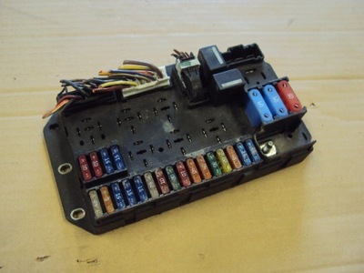 Коробка предохранителей range rover vogue 3.6 фото №1