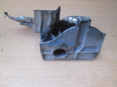 Кронштейн двигателя trafic vivaro 2.0 dci фото №1