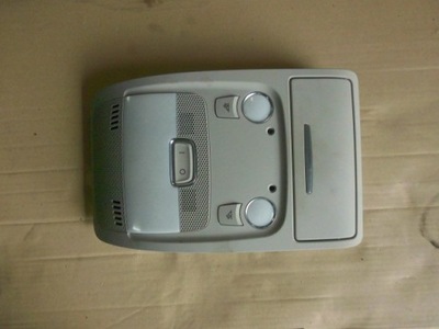 Audi q5 лампа стельовий фото №1