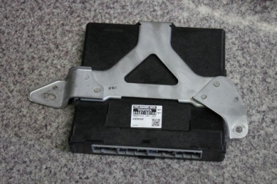 Yaris iii 11- hybrid модуль блок управления 89681-0d100 фото №1