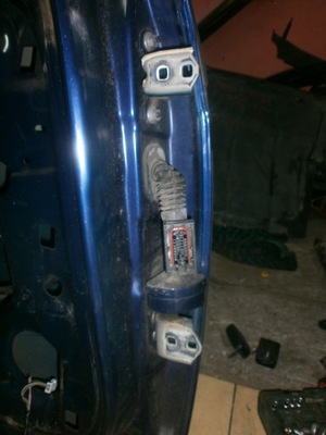 Scenic ii петлі двері праве задня комплект фото №1